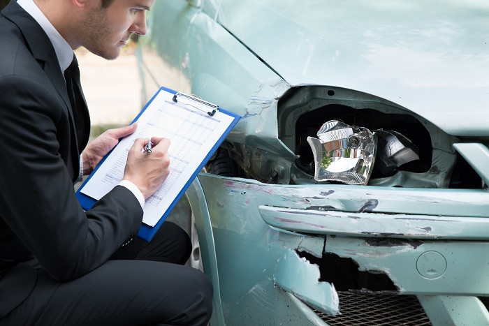 Car Accident Lawsuit - 3 Questions NOT To Discuss About With Insurance Company