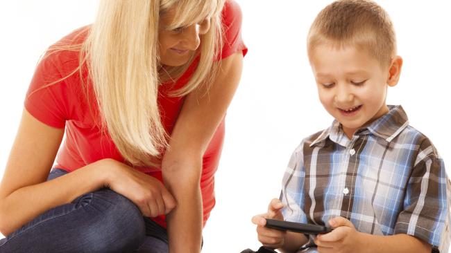 Why Parents Need Spy Software For Their Kid’s Smartphones